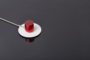 MINO BLUETOOTH SPEAKER DARK RED