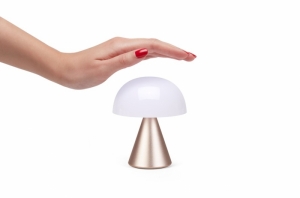 MINA OPLAADBAAR LEDLAMP MEDIUM SOFT GOLD
