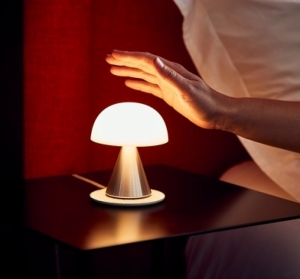 MINA OPLAADBAAR LEDLAMP MEDIUM ALU POLI
