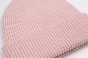 MERINO WOOL BEANIE FADED PINK