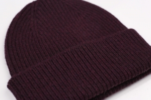 MERINO WOOL BEANIE OXBLOOD RED