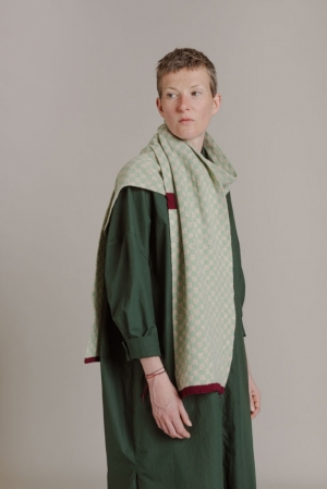 LINKED OLIVE