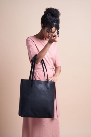 GEORGIA - SOFT GRAIN LEATHER BLACK