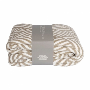 PJOTR BEIGE