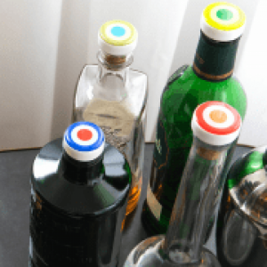 BOTTLE SEALS - SET OF 4 MULTICOLOR