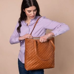 GEORGIA - WOVEN CLASSIC LEATHER COGNAC