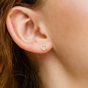 MINI CIRCLE EARRINGS ZILVER