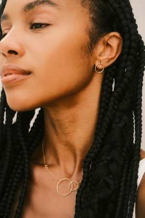 SMALL CIRCLE EARRINGS GOUD