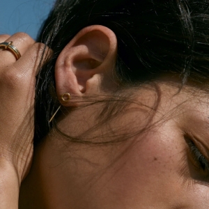 CARLA EARRINGS GOLD GOUD
