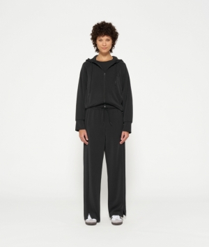 SOFT WIDE LEG JOGGER BLACK