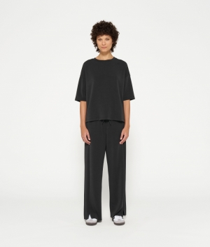 SOFT ACTIVE TEE BLACK