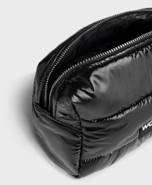 BLACK GLOSSY - TOILETRY BAG BLACK