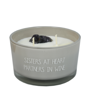 SOJA KAARS - SISTERS AT HEART, PARTNERS IN WINE 
