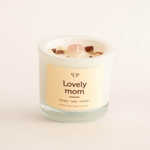 LOVELY MOM 
