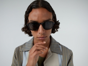 MATTY BLACK TORTOISE 