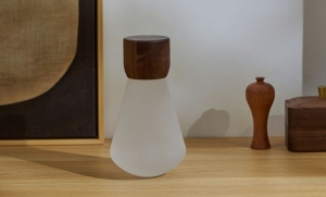 LARGE PENTAGON WALNUT 