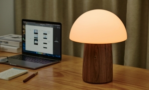 ALICE MUSHROOM LAMP - LARGE WALNUT 