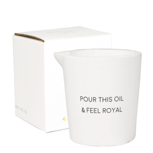 MASSAGE KAARS - POUR THIS OIL & FEEL ROYAL 