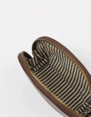 MAKE UP CASE SMALL - CHOCOLATE SOFT GRAIN CHOCOLATE