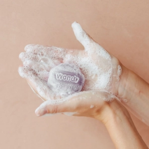 ROSY RISE SHAMPOO BAR  