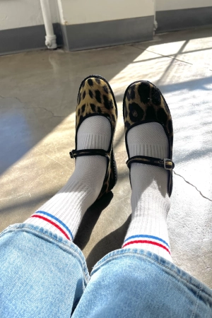 BOY FRIEND SOCKS MILK