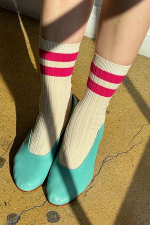 VARSITY SOCKS MAGENTA
