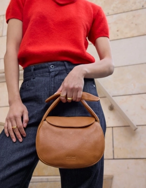 COCO CROISSANT - SOFT GRAIN LEATHER COGNAC
