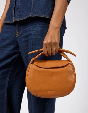 COCO CROISSANT - SOFT GRAIN LEATHER COGNAC