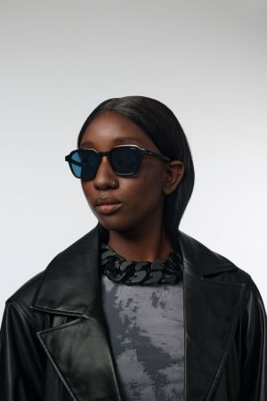 MATTY BLACK BLACK