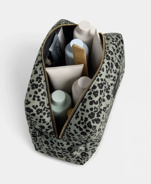 STEEL ROAR - LARGE TOILETRY BAG 