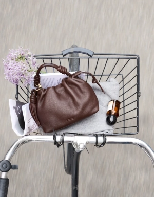 KIKI MINI -CHOCOLATE SOFT GRAIN LEATHER CHOCOLATE