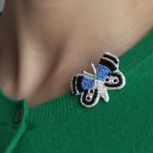 BLAUWE VLINDER BROCHE 